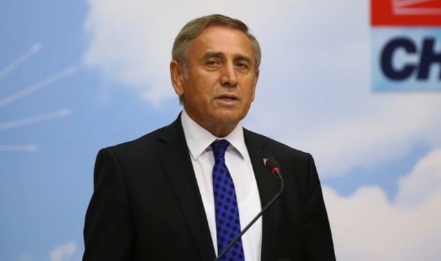 Eski Vekile Tarikat Eleştirisi Nedeniyle 43 Bin 367 Lira Ceza