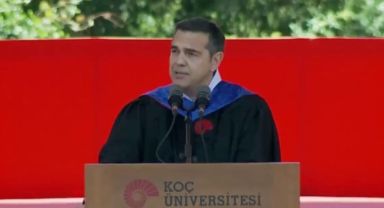 Eski Yunanistan Başbakanı Aleksis Çipras'tan Koç Üniversitesi Mezuniyet Töreninde Dikkat Çeken Türkçe Mesaj: 