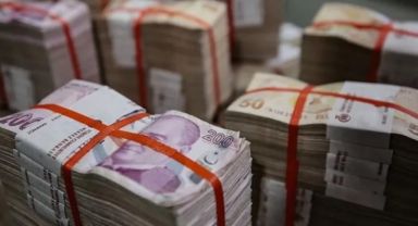 Hazine ve Maliye Bakanlığı, bugün gerçekleştirdiği 2 tahvil ihalesiyle 57 milyar 869 milyon lira borçlanma işlemine gitti.