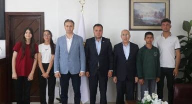 İmamoğlu Belediye Başkanı Kasım KARAKÖSE, 19 Mayıs Coşkusunu Öğrencilerle Paylaştı