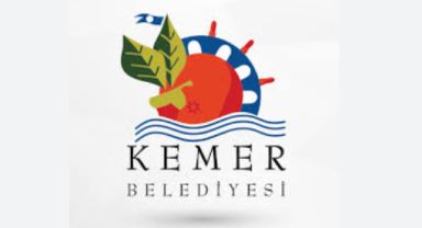 Kemer’de halk oyunları yarışması