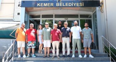 Kemer’de halk oyunları yarışması