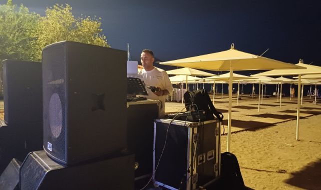 Kemer Deniz Kafe Yaza merhaba dedi