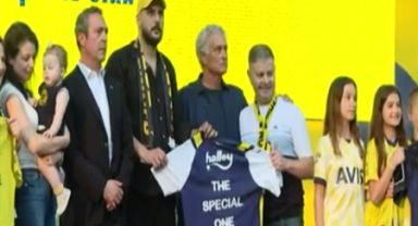 Mourinho Dönemi Başlıyor: Fenerbahçe'de Tarihi İmza