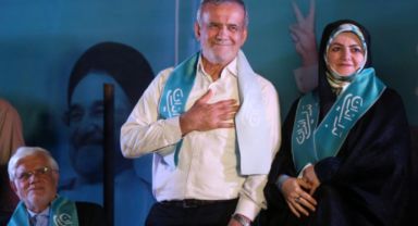 Cumhurbaşkanı Erdoğan, İran'ın Yeni Cumhurbaşkanı Pezeşkiyan'ı Tebrik Etti ve İlişkilerin Geleceği Üzerine Görüştü