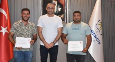 Germencik Belediyesi personellerine üstün başarı ve özverilerinden dolayı başarı belgesi takdim etti