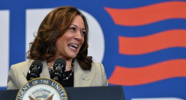 Kamala Harris, Trump ile oy farkını 1 puana indirdi