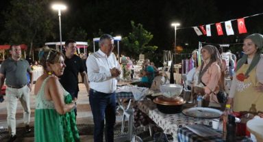 Kemer'de üreten ev hanımları kermesi 