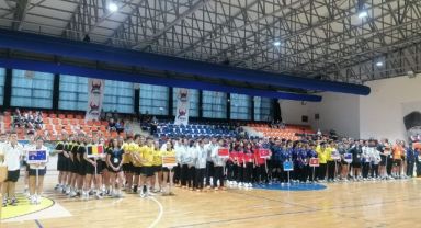 Korfbol Dünya Şampiyonası Kemer’de başladı