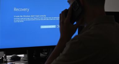 Küresel Yazılım Krizi: Dünya Çapında Uçuşlar, Bankacılık ve Sağlık Hizmetlerinde Aksama