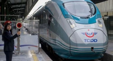 TCDD Taşımacılık, Yüksek Hızlı Tren Biletlerine Gece Yarısı Zam Yaptı: İşte Detaylar