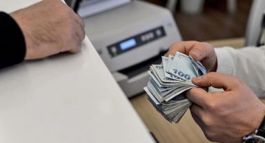 Türkiye'de Memur ve Emekli Maaşları: Ne Kadar Olmalı?