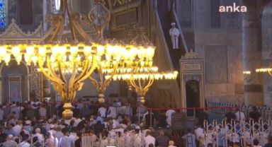 Ayasofya'da İsmail Haniye İçin Gıyabi Cenaze Namazı: Erbaş'ın Kılıçlı Hutbesi Dikkat Çekti