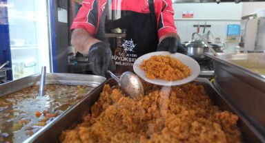 AYDIN BÜYÜKŞEHİR BELEDİYESİ HAVUZ KAFE 7’DEN 77’YE BÜTÜN AYDINLILARA HİZMET VERMEYE DEVAM EDİYOR