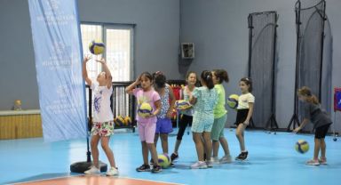 Aydın Büyükşehir Belediyesi'nin Yaz Kursları Geleceğin Yıldızlarını Yetiştiriyor