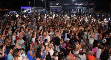 Balıkesir Büyükşehir Belediyesi’nden Avşa Adası’nda MOD10 Gençlik Orkestrası’ndan Unutulmaz Konser Gecesi