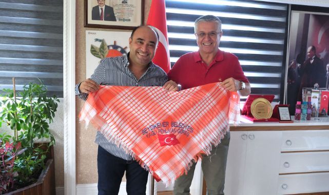 Başkan Akdenizli’den Kemer Belediye Başkanı Necati Topaloğlu’na ziyaret