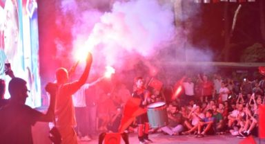 Bornova Büyükpark’ta buluşalım