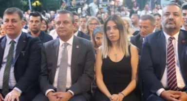 CHP Lideri Özgür Özel'in Dilruba Kayserilioğlu ile Görüşmesi AK Parti'de Tepkilere Neden Oldu