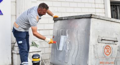 Esenyurt'ta Temizlik Seferberliği: Ekipler Gece Gündüz Çalışıyor