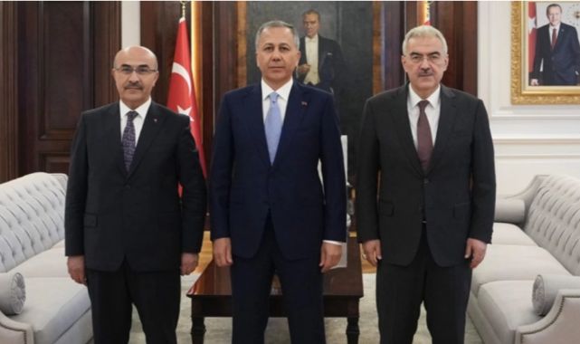 İçişleri Bakanı Ali Yerlikaya, Yeni Atamaları Kabul Etti: Emniyet Genel Müdürü ve Bursa Valisi Görevde