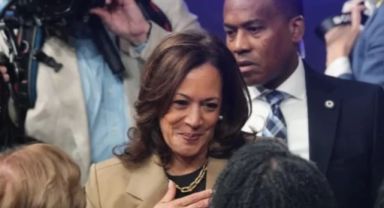 Kamala Harris'in Seçim Ekibinden Medya Manipülasyonu İddiası: Haber Başlıkları Değiştirildi