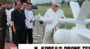 Kim Jong-un, Yeni İntihar Dronlarını Test Etti: “Kahkahalarla” Başarıyla Sonuçlandı
