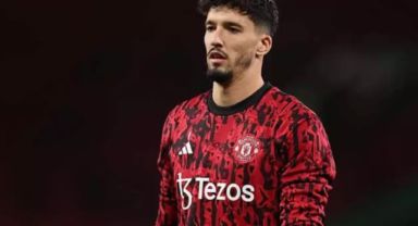 Altay Bayındır’ın Manchester United Geleceği Tehlikede: Yedek Kaleci Arayışı Başladı