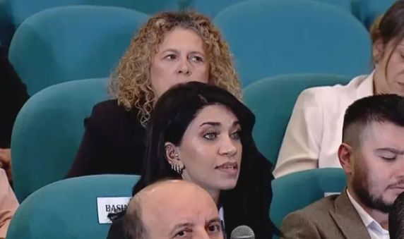 Bahçeli'ye Sinirli Tepki: İdam Sorusuna