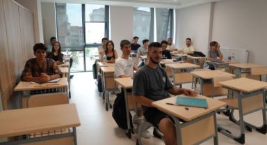 Kartal Belediyesi'nden Sınavlara Hazırlanan Öğrencilere Büyük Destek