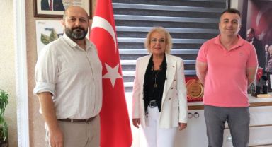 Kemer Belediye Başkan Vekili Sema Özdemir, Türk Kızılayı Kan Bağışı Merkezi Müdürü Dr. Okan Erdoğan’ı Ziyaret Etti