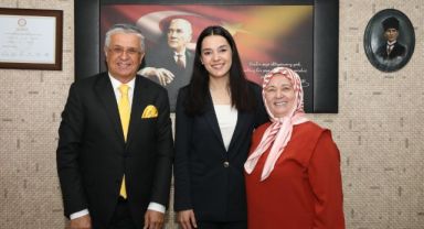 Kemer Belediye Başkanı Necati Topaloğlu’ndan Başkan Gümüş’e Nezaket Ziyareti