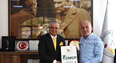 Kemer Belediye Başkanı Necati Topaloğlu'ndan Denizli Serinhisar Belediye Başkanı Osman Kılıç’a Nezaket Ziyareti