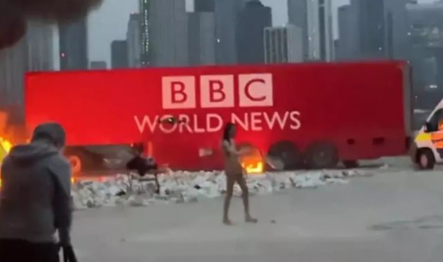 Londra'da Büyük Patlama: Yönetmen Jacky Jahj'ın Film Çekimi Korku Yaratı