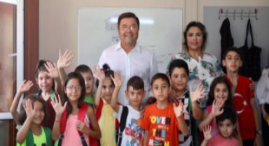 Maltepe Belediyesi’nden Öğrencilere Kırtasiye Desteği: Başkan Köymen “Umarım İyi Bir Dönem Geçiririz” Dedi