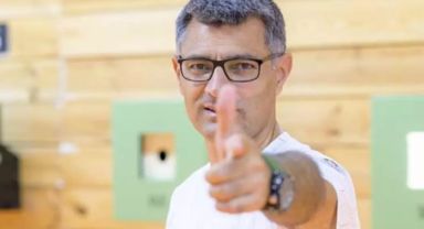 Yusuf Dikeç'in İkonik Pozu Premier Lig Maçında Taklit Edildi!