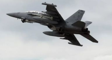 ABD'de Eğitim Uçuşu Sırasında Savaş Uçağı Düştü: Mürettebat Kayıp