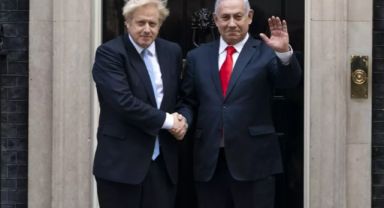 Boris Johnson’dan Şok İddia: “Netanyahu Banyoma Dinleme Cihazı Yerleştirdi”