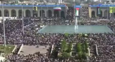 Hamaney'in Cuma Hutbesi: Dünya Gözlerini İran'a Çevirdi