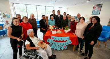 Kartal Belediye Başkanı  Gökhan Yüksel’den 1 Ekim Dünya Yaşlılar Günü’nde Huzurevi Ziyareti