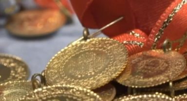 Altın Fiyatlarında Rekorların Ardından Sert Düşüş Başladı