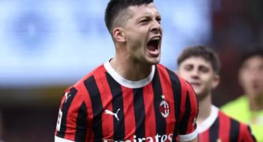 Galatasaray, Icardi'nin Yokluğunu Luka Jovic ile Doldurmayı Planlıyor