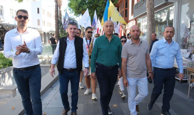 Kemer'de Sup Cup Yarışları Coşkulu Bir Başlangıç Yaptı