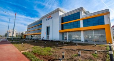 ASSİM, 1227 Etkinliğe Ev Sahibiliği Yaptı: Muratpaşa Belediyesi'nin Başarılı Sivil Toplum Merkezi