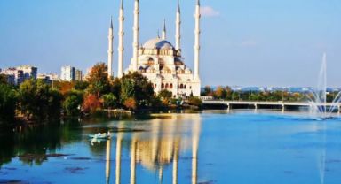 Adana'nın İki Kulübü de Zorlu Bir Sezon Geçiriyor: Her İki Kulüp de Büyük Bir Çaba İçerisinde