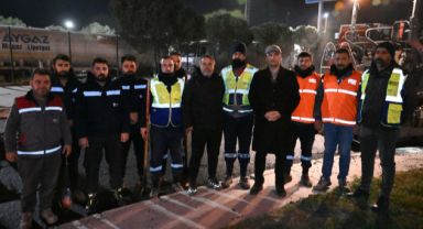 Bornova Belediye Başkanı  Ömer Eşki Gece Mesaisinde: 