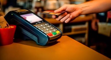 Kart Borçları Artıyor: Tüketici Kredileri ve Takibe Düşen Borç Miktarı Rekor Kırıyor