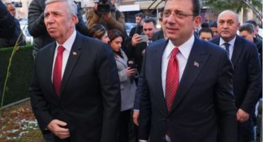 Mansur Yavaş, İlçe Belediyelerinin Memnuniyet Oranlarını ve Olası Cumhurbaşkanlığı Seçimi Anket Sonuçları Açıkladı