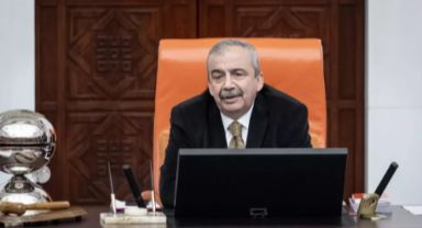 Sırrı Süreyya Önder'den Meclis'teki İmamoğlu Protestolarında Gündem Yaratan Karar