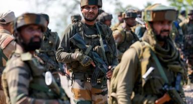 Hindistan ve Pakistan Arasında Keşmir'de Şiddetli Çatışmalar: Gerilim Tırmanıyor